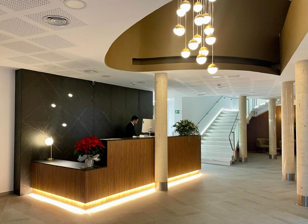 La Hospederia - El Provencio Hotel Bagian luar foto