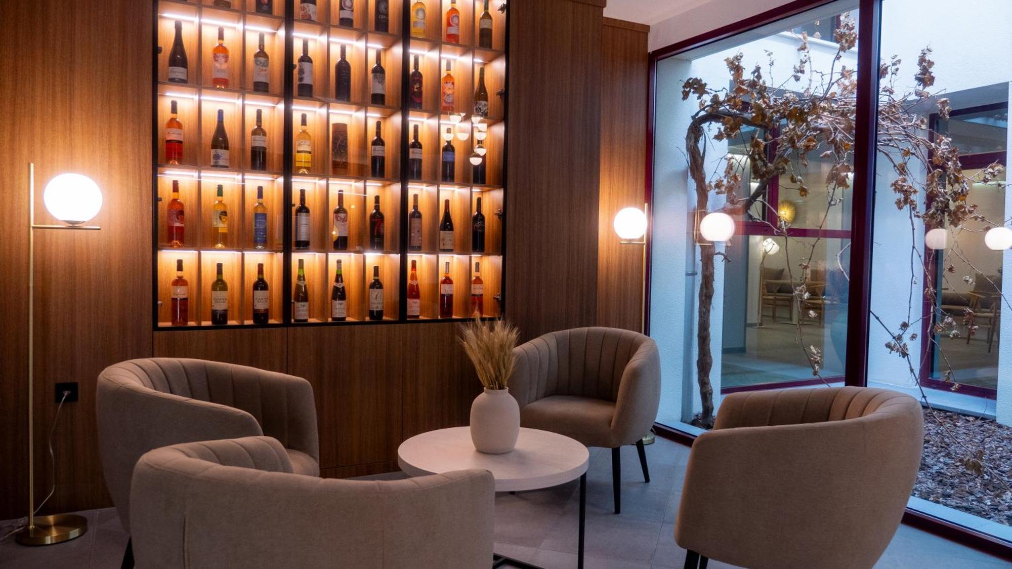 La Hospederia - El Provencio Hotel Bagian luar foto