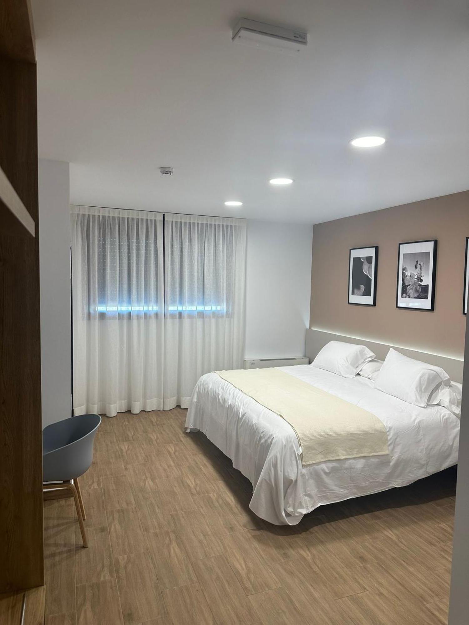 La Hospederia - El Provencio Hotel Bagian luar foto