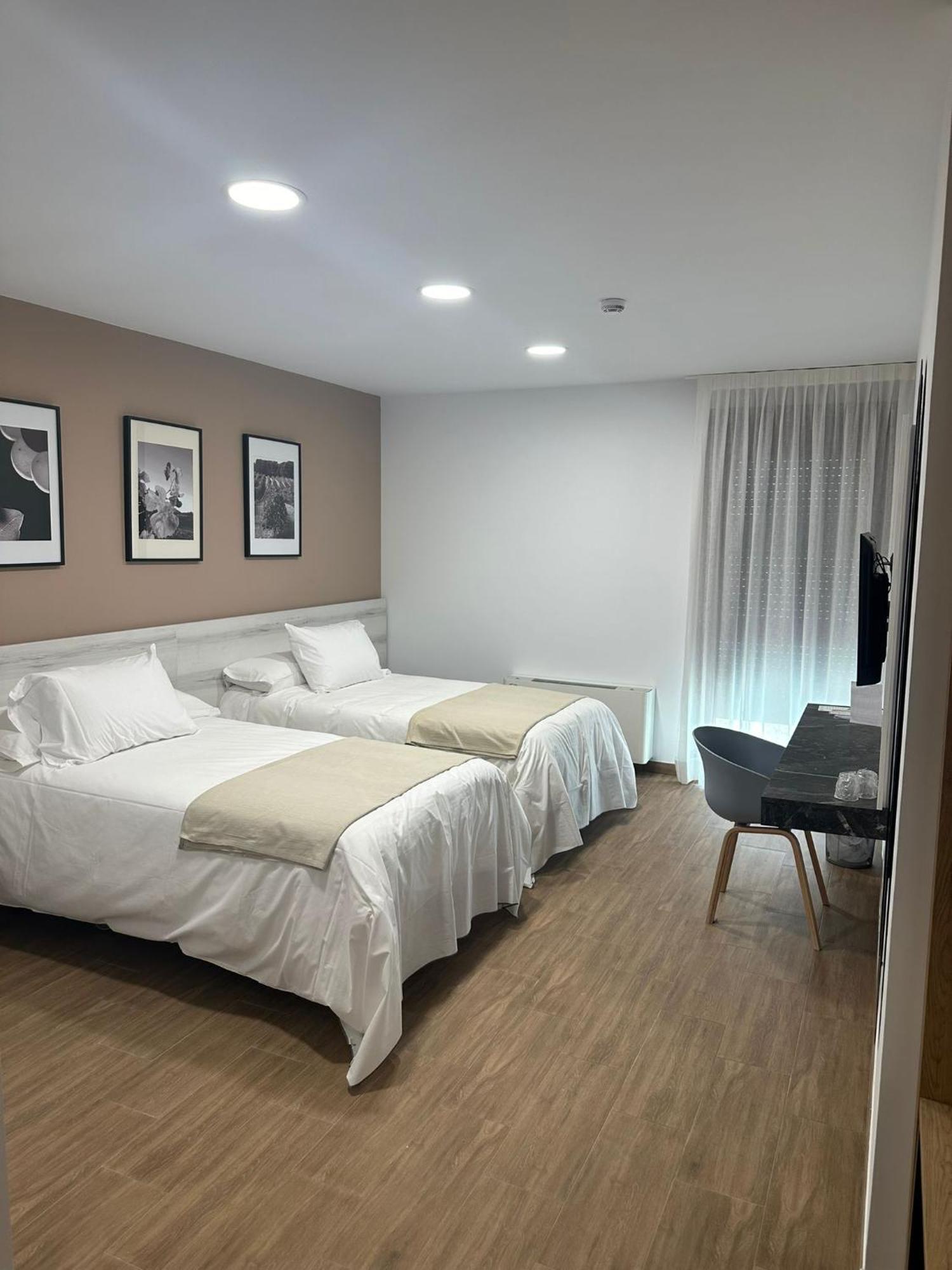 La Hospederia - El Provencio Hotel Bagian luar foto